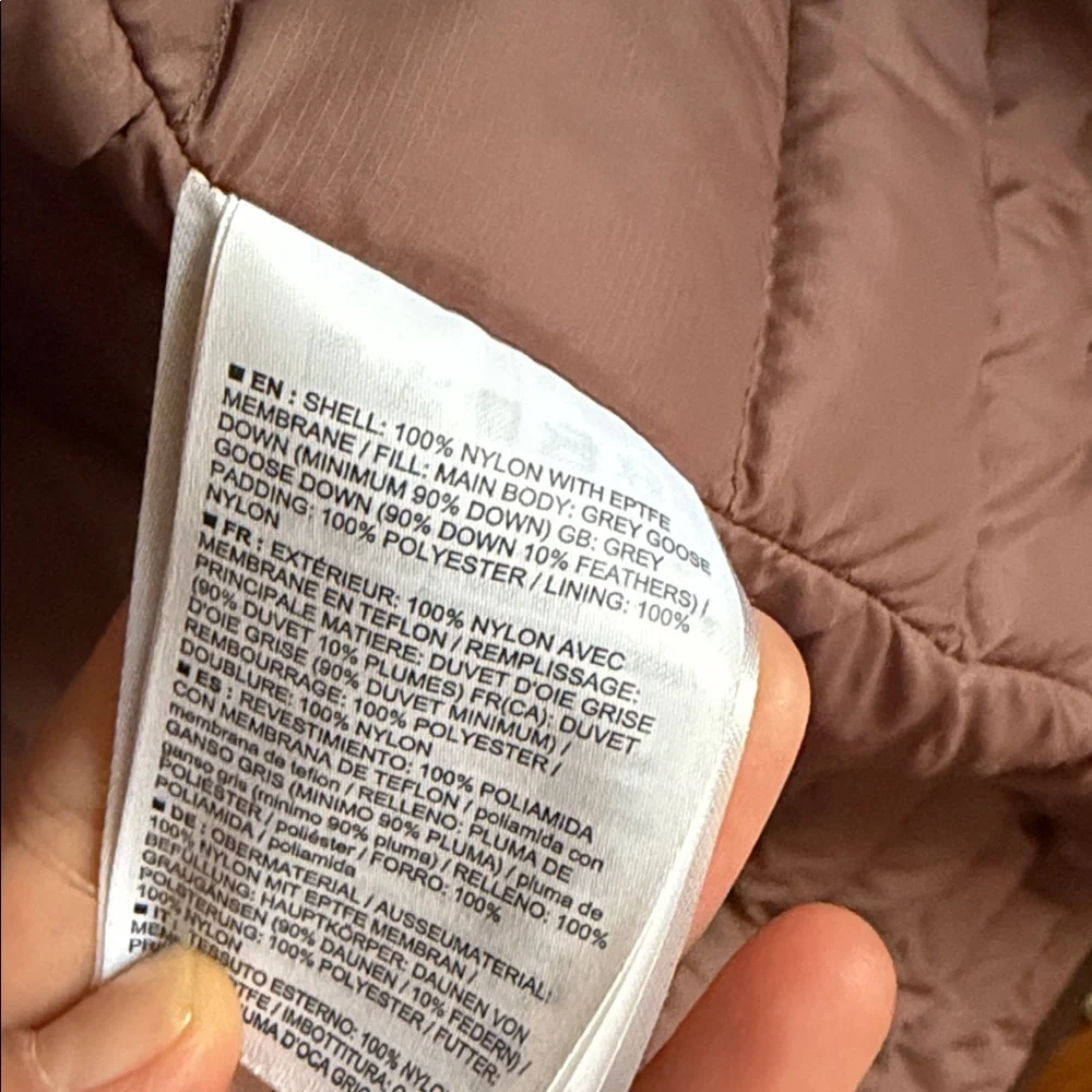 Arc’teryx Patera Long Parka with Gore-Tex - Picture 9 of 10